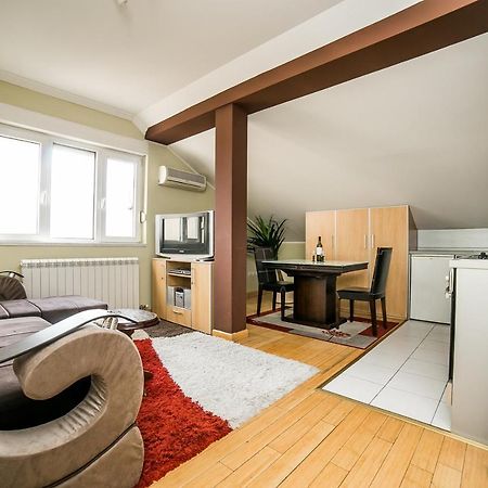Residence Amelie Belgrad Exteriör bild